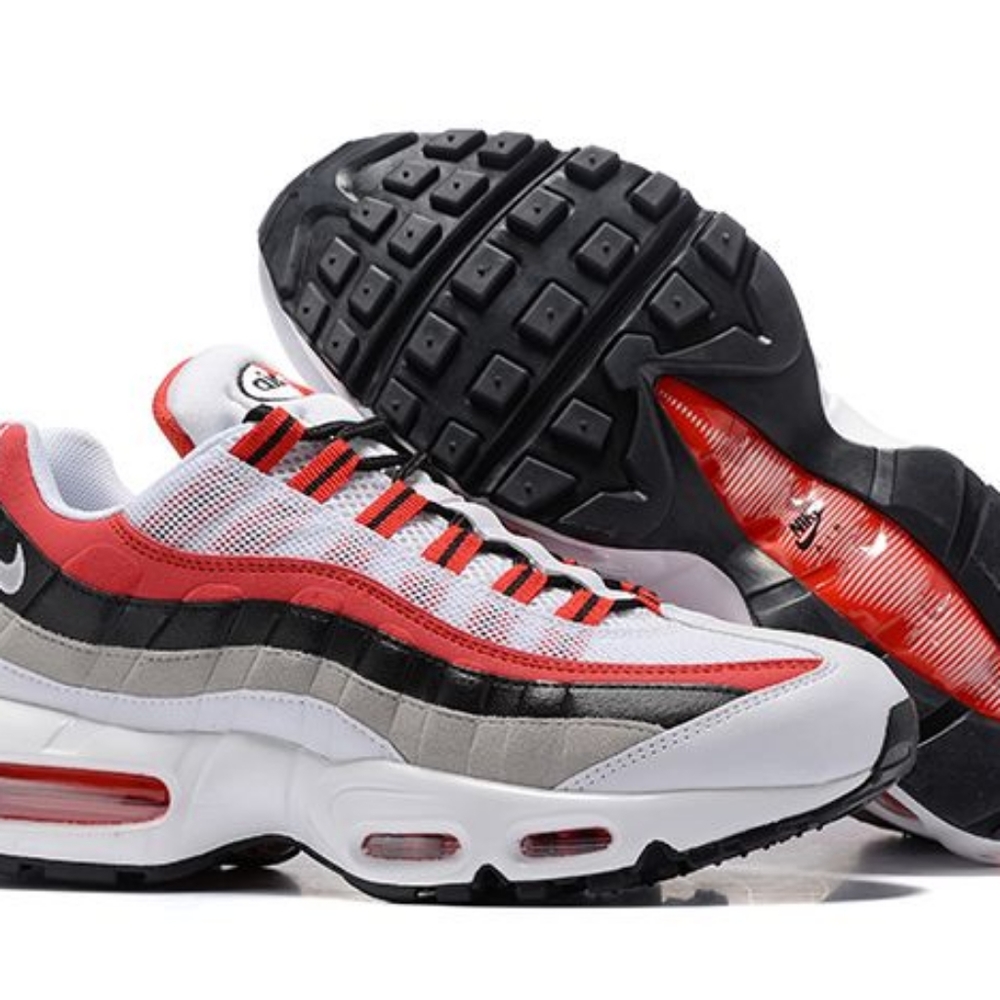 Nike Air Max 95 Essential